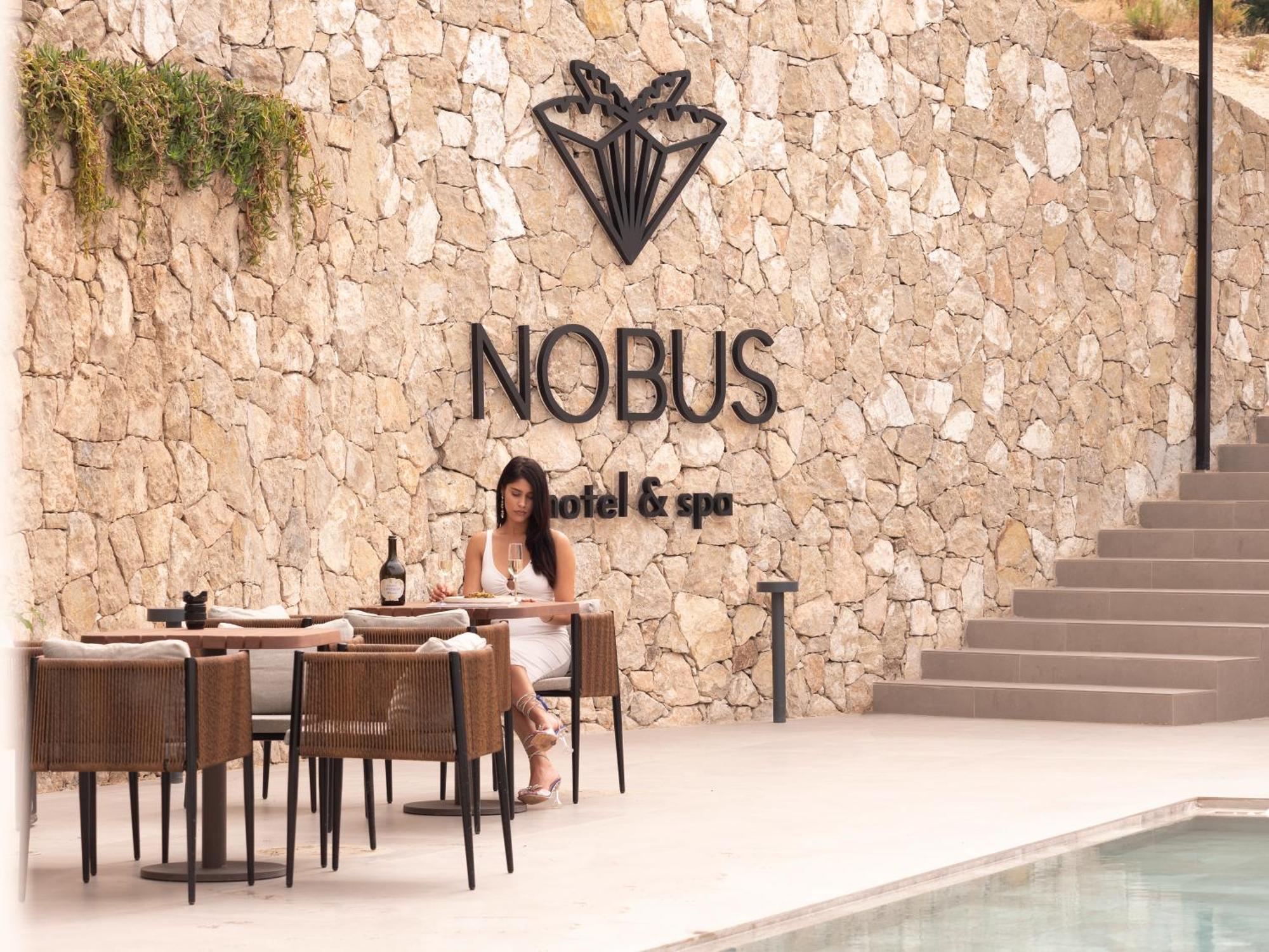 Nobus Hotel & Spa Vlorë Exterior foto