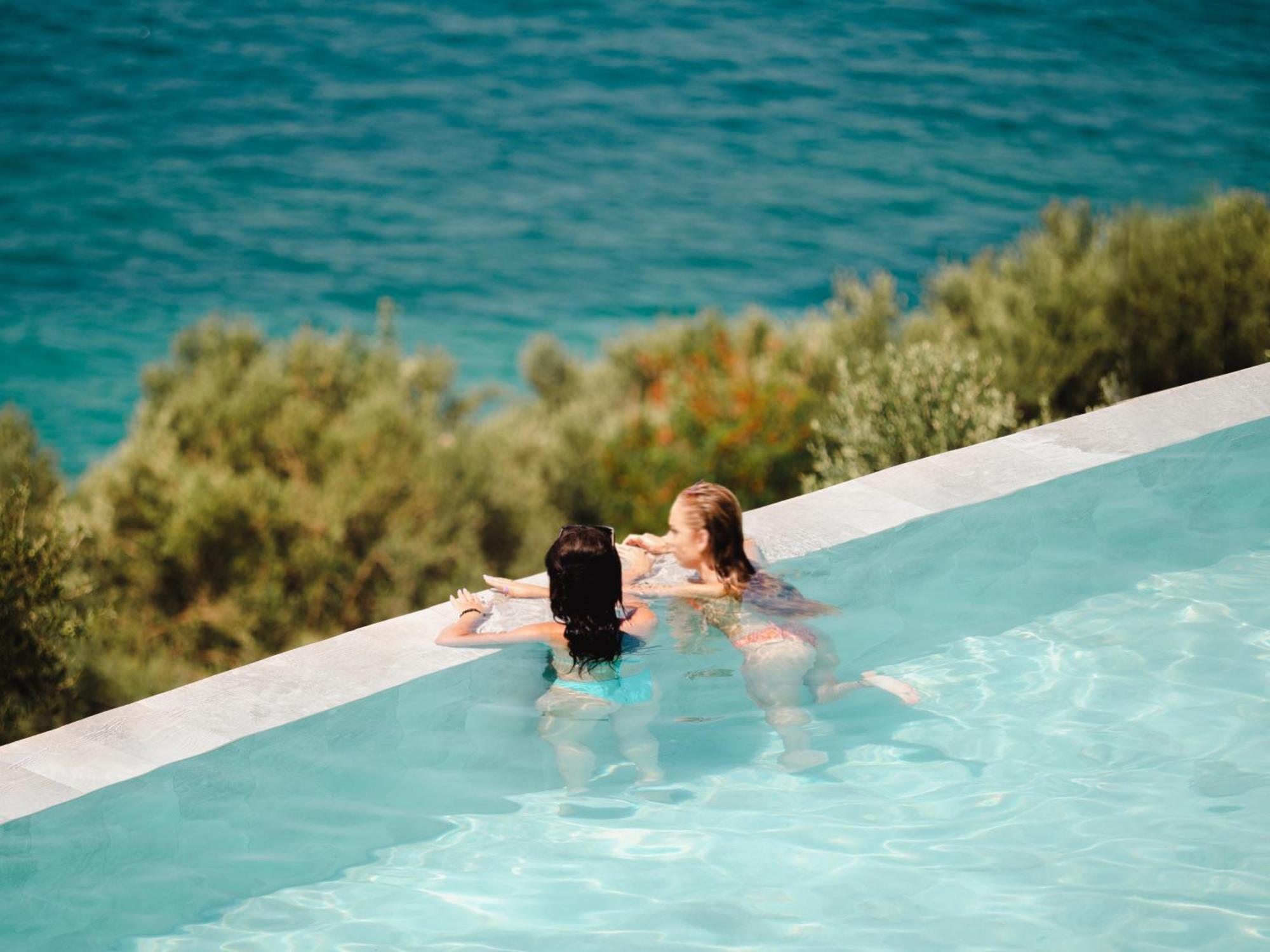 Nobus Hotel & Spa Vlorë Exterior foto